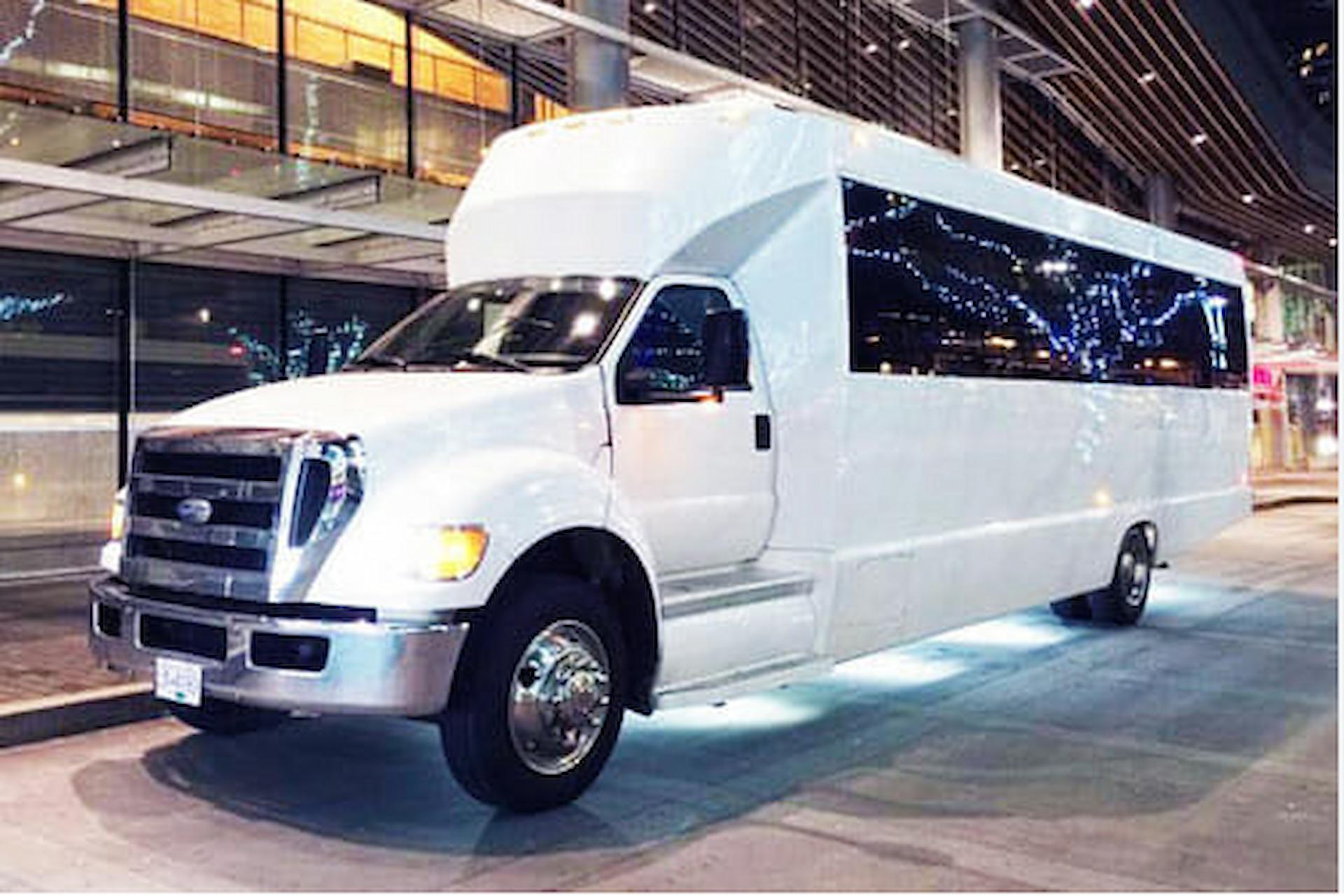 Things to Consider While Choosing a Party Bus Company